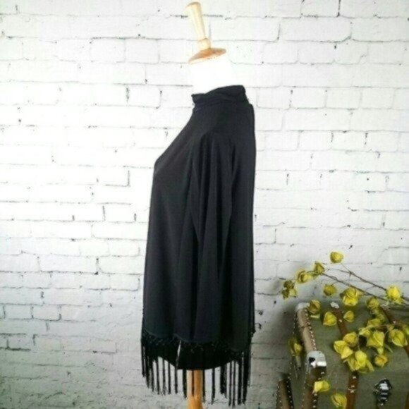 Peck & Peck Asymmetrical Fringed Top Black Small - Picture 2 of 5